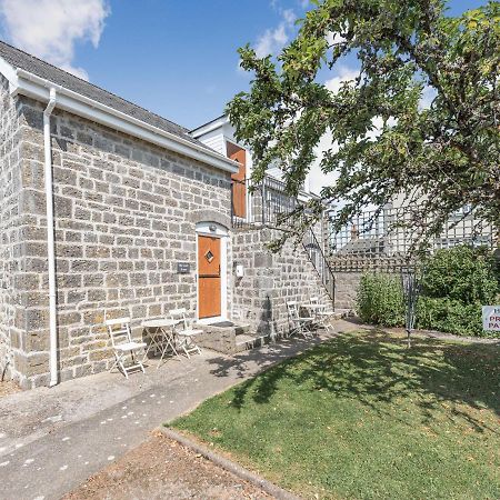 The Coach House Villa Tenby Exteriör bild